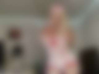 anna-monik's Live Sex Cam Show