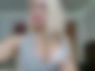 anna-monik's Live Sex Cam Show