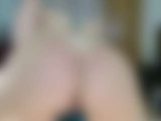 anna-monik's Live Sex Cam Show