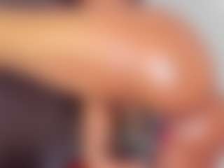 Live cam show with tanishaowens - Shaved Pussy on Mixed Magazine Live