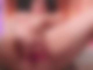 Live cam show with Rubyhot277 - Bikini on Camsoda