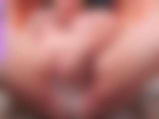 Live-Cam-Show mit Rubyhot277 - Bikini auf Camsoda
