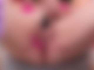 Live cam show with Rubyhot277 - Brown Eyes Blonde Hair on Camsoda