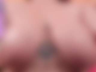 Live cam show with Rubyhot277 - Thong on WildCum