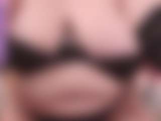 Rubyhot277 MILF webcam performer live streaming