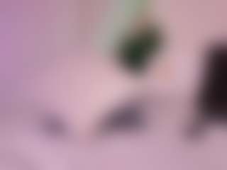 Live cam show with EmilyBell - Blowjob on boobsie.com