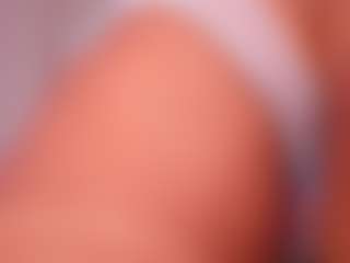 EmilyBell's Live Sex Cam Show