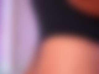 EmilyBell's Live Sex Cam Show