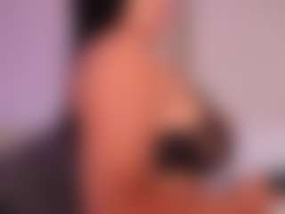 EmilyBell's Live Sex Cam Show