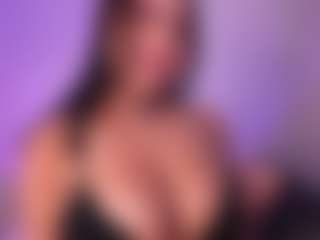 EmilyBell's Live Sex Cam Show