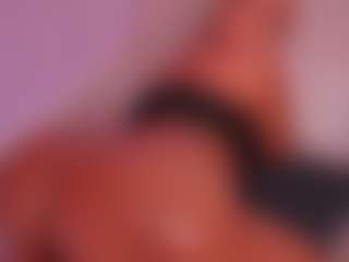 EmilyBell's Live Sex Cam Show
