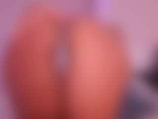EmilyBell's Live Sex Cam Show