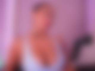 EmilyBell's Live Sex Cam Show