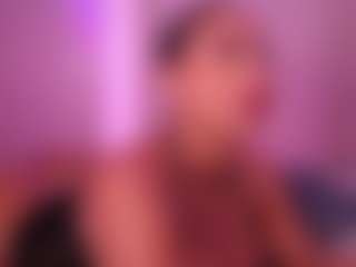 EmilyBell's Live Sex Cam Show