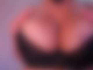 EmilyBell's Live Sex Cam Show