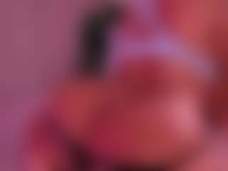 Live cam show with EmilyBell - BBW on liverealitysex.com