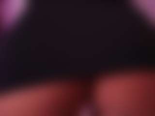 EmilyBell's Live Sex Cam Show