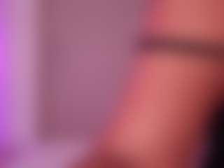 EmilyBell's Live Sex Cam Show