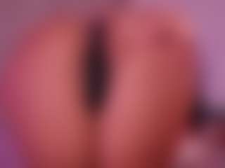 EmilyBell's Live Sex Cam Show