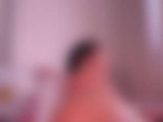 EmilyBell's Live Sex Cam Show