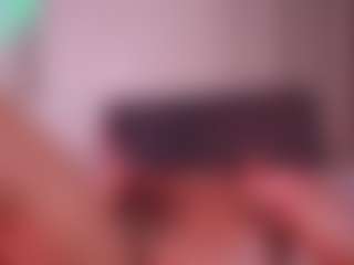 EmilyBell's Live Sex Cam Show
