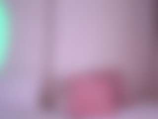 EmilyBell's Live Sex Cam Show