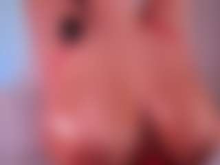 EmilyBell's Live Sex Cam Show