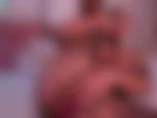 EmilyBell's Live Sex Cam Show