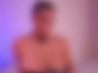EmilyBell's Live Sex Cam Show