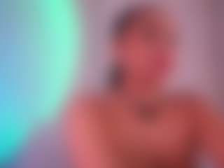 EmilyBell's Live Sex Cam Show
