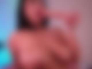 EmilyBell's Live Sex Cam Show