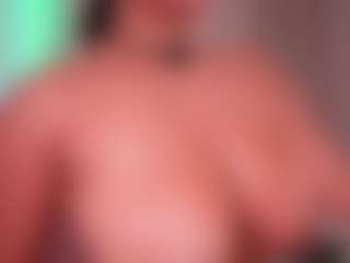 EmilyBell's Live Sex Cam Show