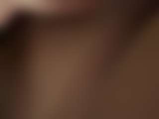 EmilyBell's Live Sex Cam Show