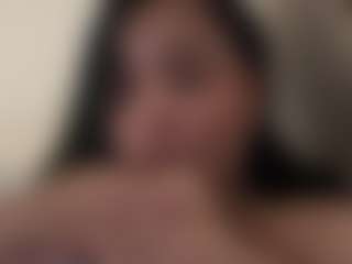 EmilyBell's Live Sex Cam Show