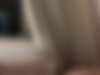 Live cam show with EmilyBell - Pornstar Spank on Camversity