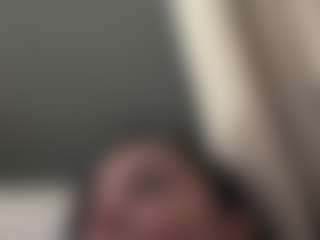 EmilyBell's Live Sex Cam Show