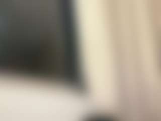 Live cam show with EmilyBell - Double Penetration on live18s.com