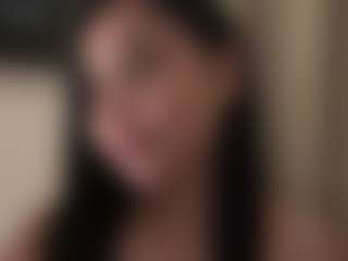 EmilyBell's Live Sex Cam Show