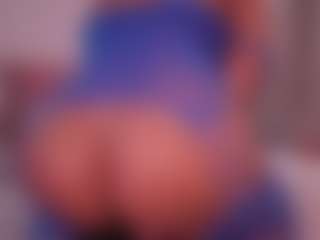EmilyBell's Live Sex Cam Show