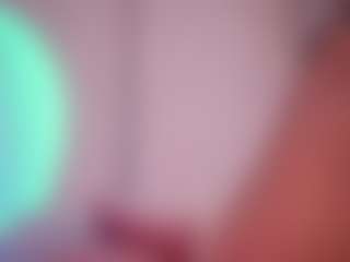 Live cam show with EmilyBell - Lingerie on xDating