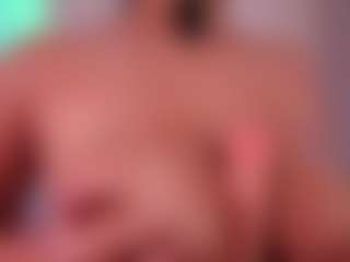 Live cam show with EmilyBell - Fuck Machine on Latina Girls