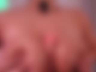 EmilyBell's Live Sex Cam Show