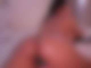 Live cam show with EmilyBell - HD Big Tits on Lustler