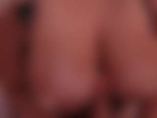 EmilyBell's Live Sex Cam Show