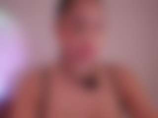 EmilyBell's Live Sex Cam Show