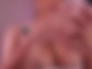 EmilyBell's Live Sex Cam Show