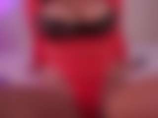 Live cam show with EmilyBell - Bedroom Latina on Camsoda