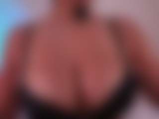 EmilyBell's Live Sex Cam Show