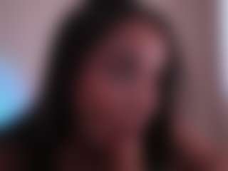 EmilyBell's Live Sex Cam Show