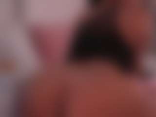 EmilyBell's Live Sex Cam Show